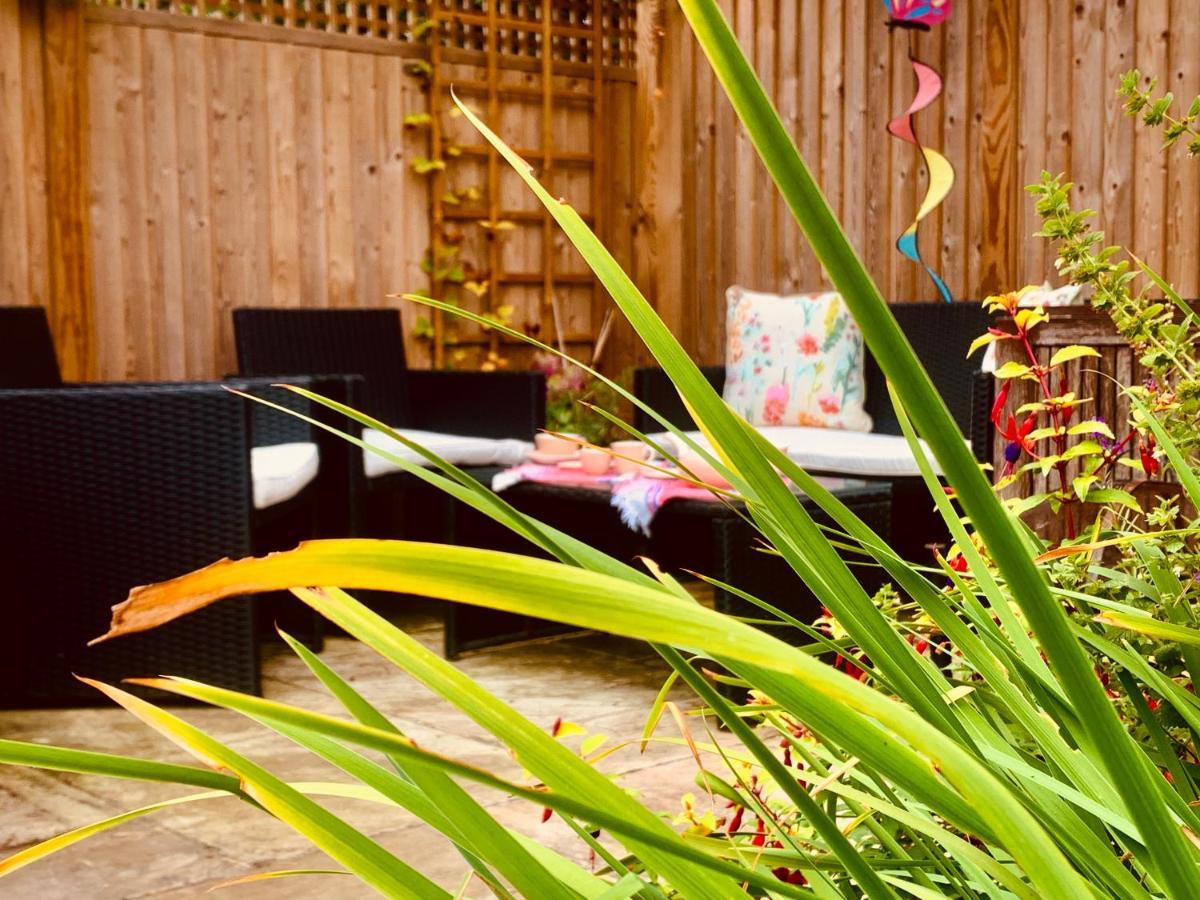 Sunshine Cottage Studley  Exterior foto